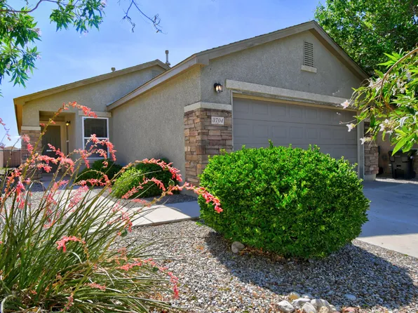 3704 Clear Creek Rd NE, Rio Rancho, NM 87144