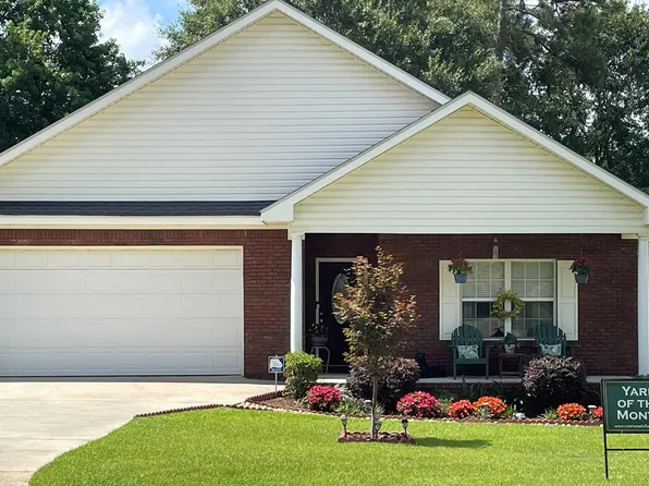 108 Lawrenceburg Ct, Dothan, AL 36303