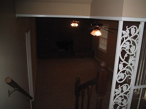 2nd image of 105 Parkwood Dr