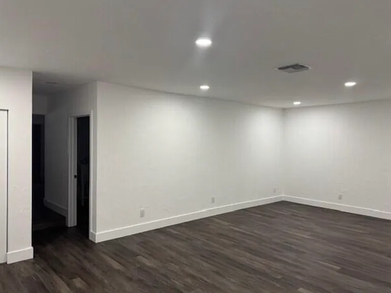 8421 Pioneer Rd — Photo 9