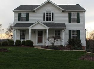 124 Bluestone Dr, Bethel Park, PA 15102