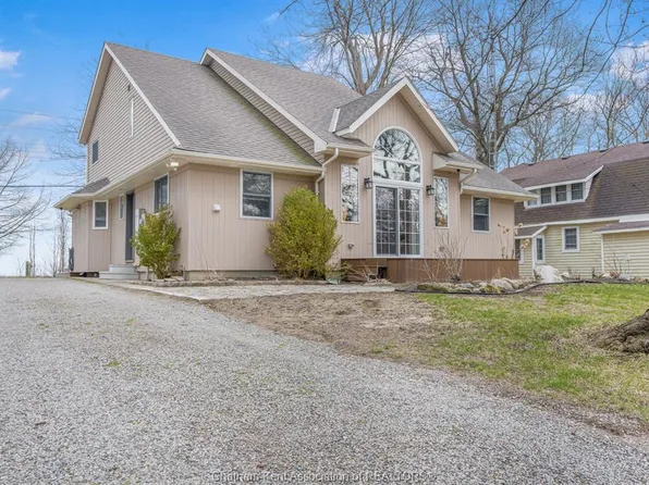 17938 Lakeshore Rd, Chatham Kent, ON N0P 1X0