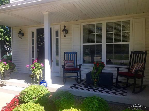 2nd image of 11364 Moorfield Dr
