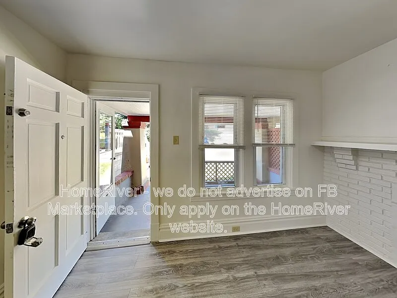 2 bed, 1.0 bath, 1024 sqft, $1,165 — Photo 3