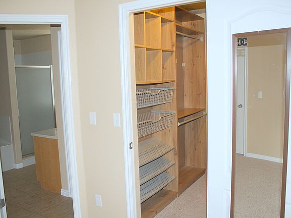 3rd image of 4844 W Red Mountain Cir