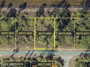 1023 Kaye St E, Lehigh Acres, FL 33974