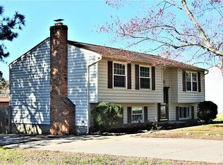 7475 Jennifer Ln, Mechanicsville, VA 23111