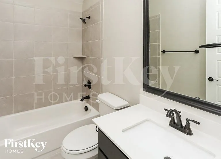 537 Windrow Ln — Photo 14