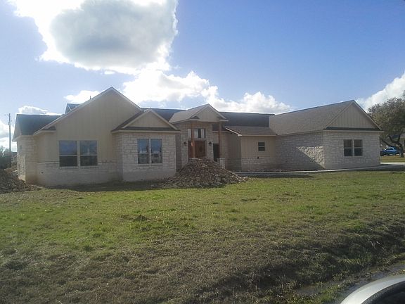 2nd image of 134 Laura Ln