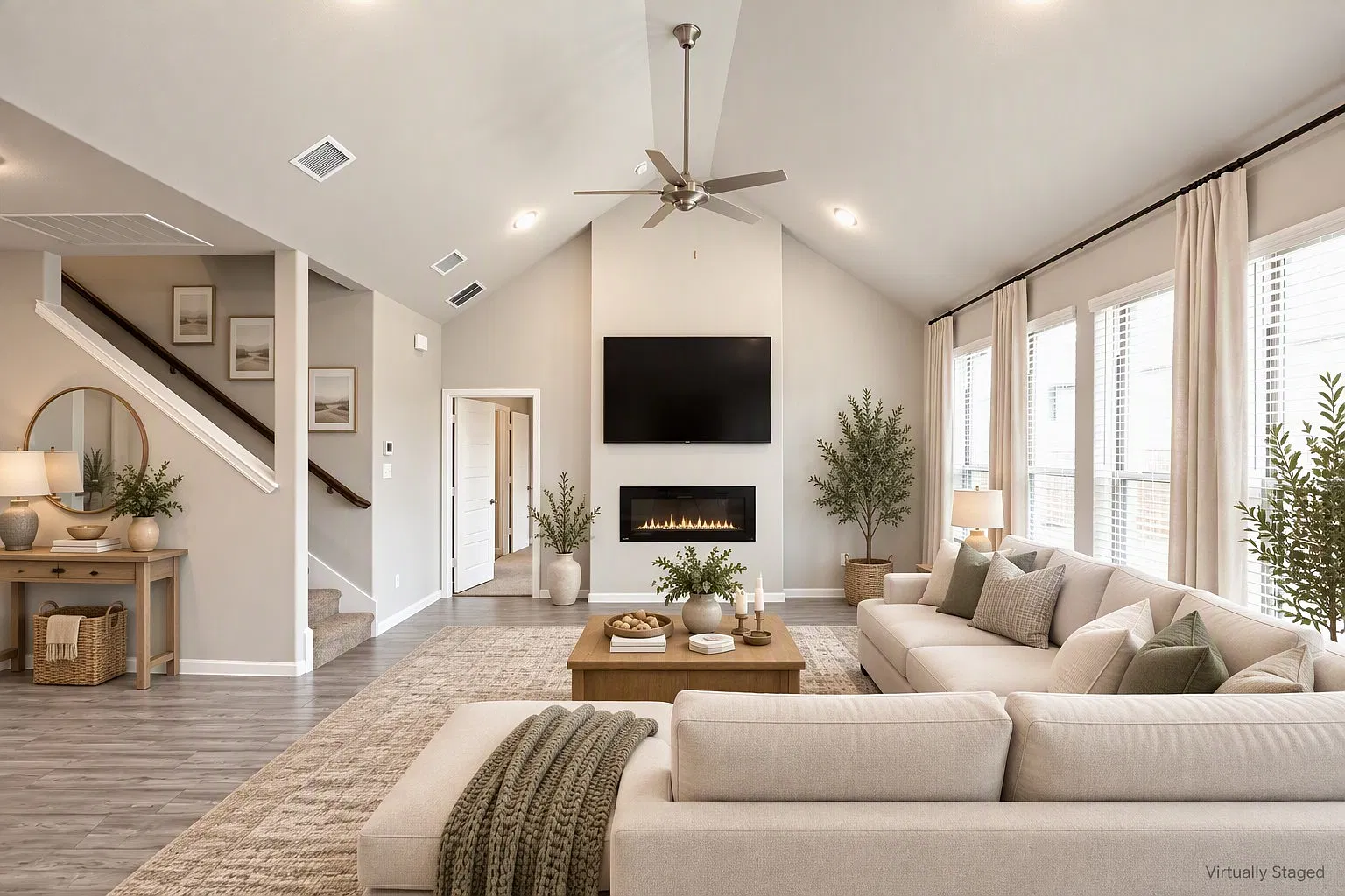 4 bed, 2.5 bath, 2447 sqft, $2,750 — Photo 3