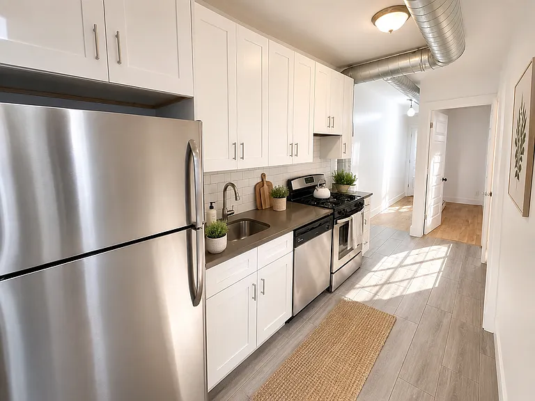 363 Sumpter St #1A — Photo 2