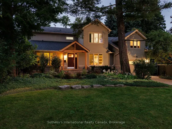 1318 Ario Rd, Oakville, ON L6J 2S4