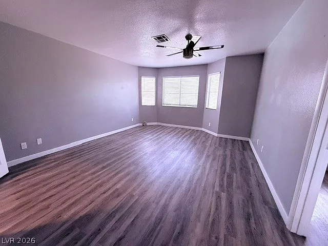 9004 Pebble Shore Ct — Photo 11