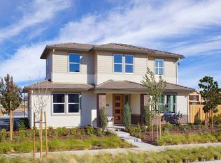 2463 Lake Club Dr, Fairfield, CA 94533