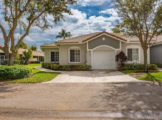 1054 SW 42nd Ter, Deerfield Beach, FL 33442