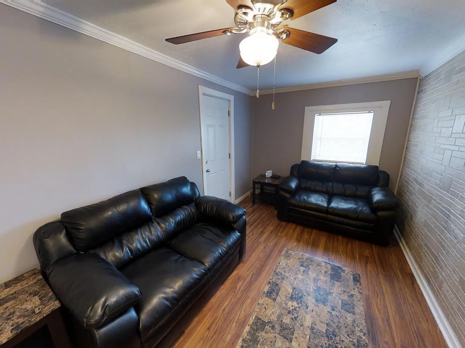 2 bed, $1,700 — Photo 2