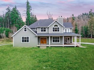 8105 252nd St E, Graham, WA 98338