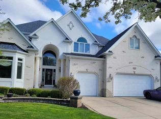 2223 Spartina Ln, Naperville, IL 60564