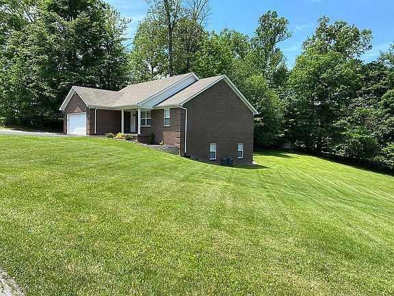 4th image of 65 Southwood Dr SE