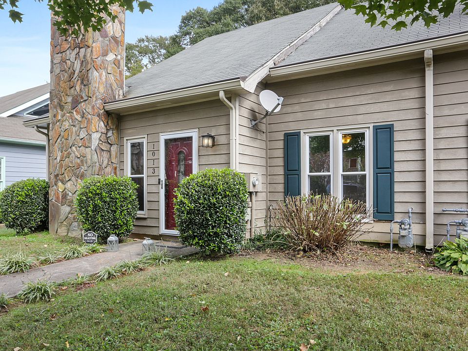 1st image of 1013 Whitfield Ct SE