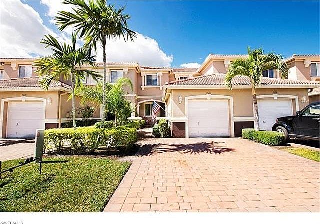1st image of 9622 Roundstone Cir