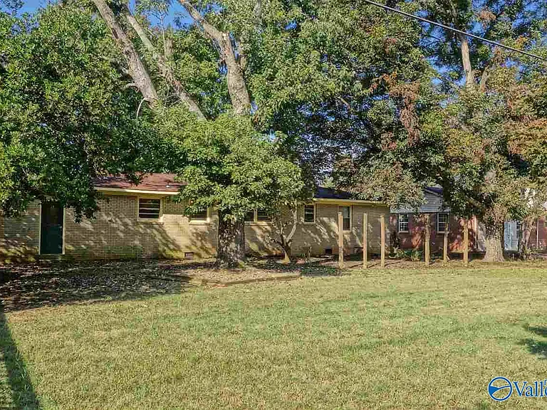 11209 Maplecrest Dr SE — Photo 21
