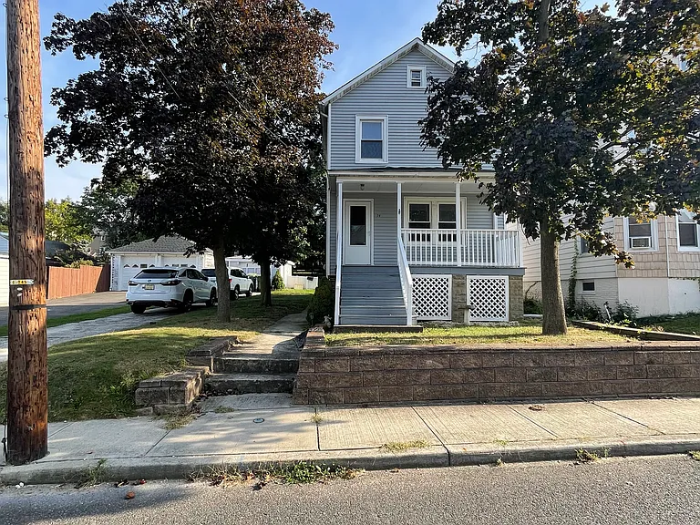 14 Hart St — Photo 1