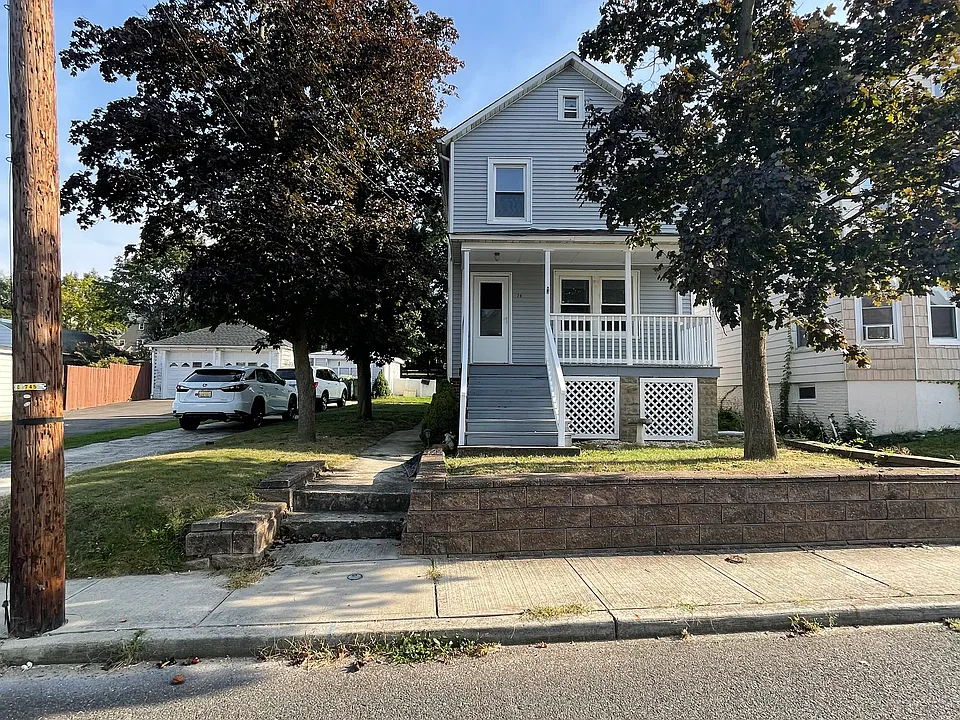 14 Hart St