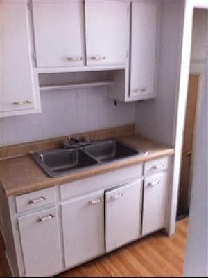 3rd image of 25 S Belleview Pl