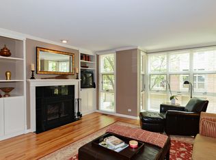 2329 N Wayne Ave, Chicago, IL 60614