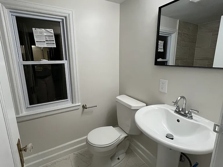 130 Dartmouth Ave #2 — Photo 11