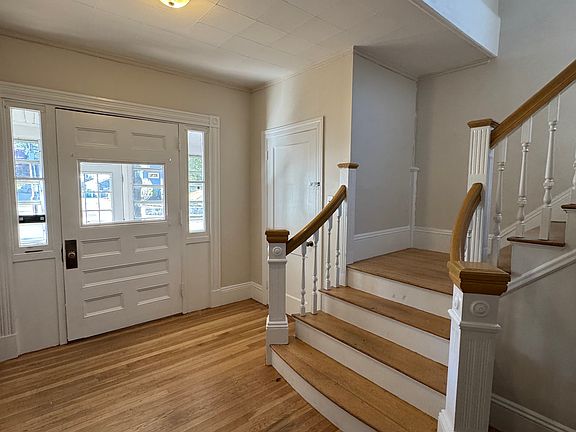 2nd image of 283 Tremont St Floor 2