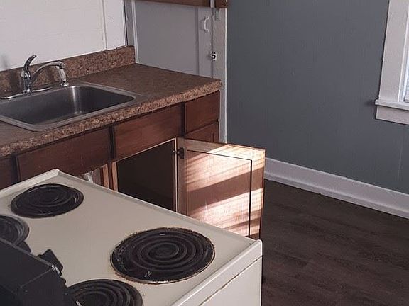 3rd image of 5031 Bellefontaine Ave