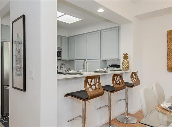 5th image of 435 N 2nd St Unit 225