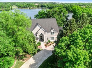 16584 Klamath Ter, Lakeville, MN 55044