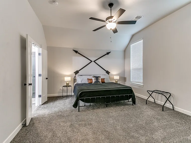 13243 Sawtooth Oak Rd — Photo 20