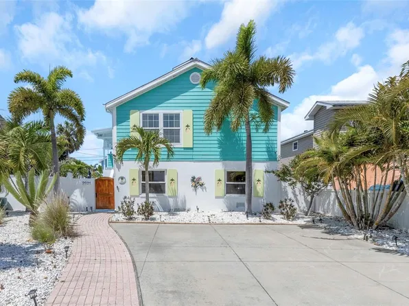 2921 Dupont St S, Gulfport, FL 33707
