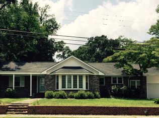 311 S Church St, Manning, SC 29102