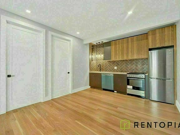 4th image of 58 Palmetto St #409