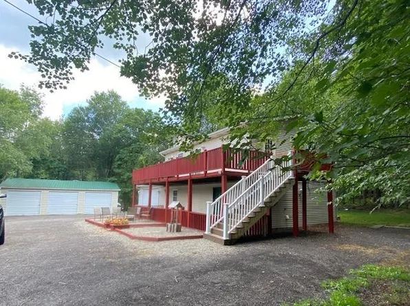 142 Schochs Mill Rd, Blakeslee, PA 18610