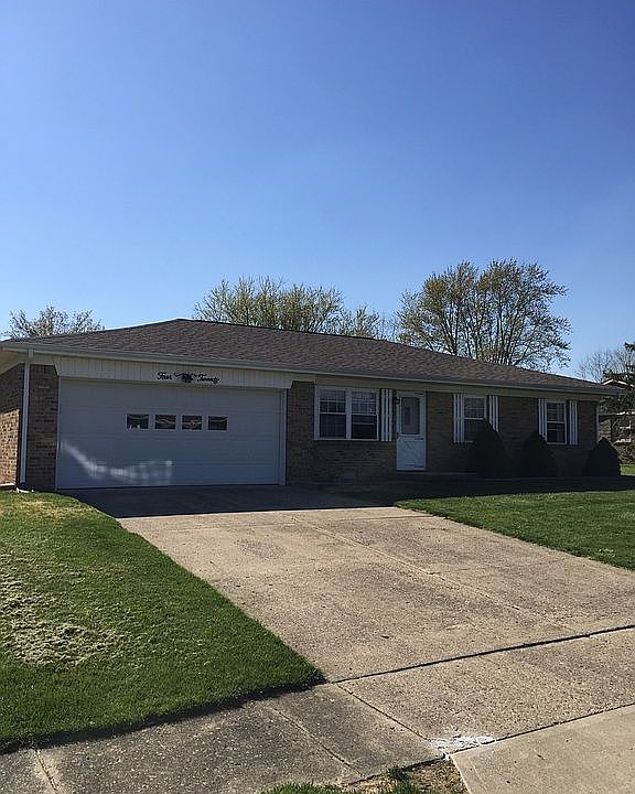1st image of 420 Heritage Dr