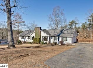 334 Woodsong Dr, Inman, SC 29349