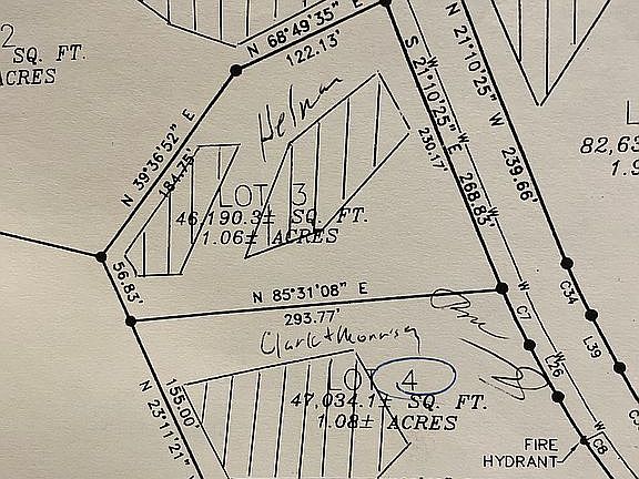 Lot 4  