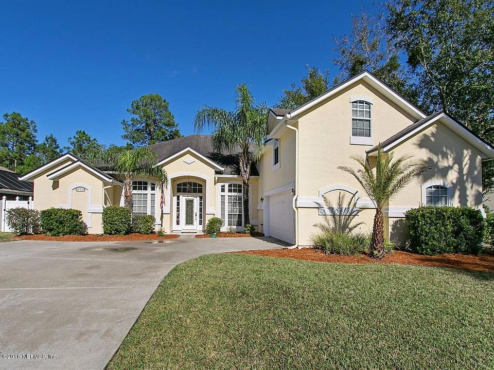 1st image of 829 Cloudberry Branch Way