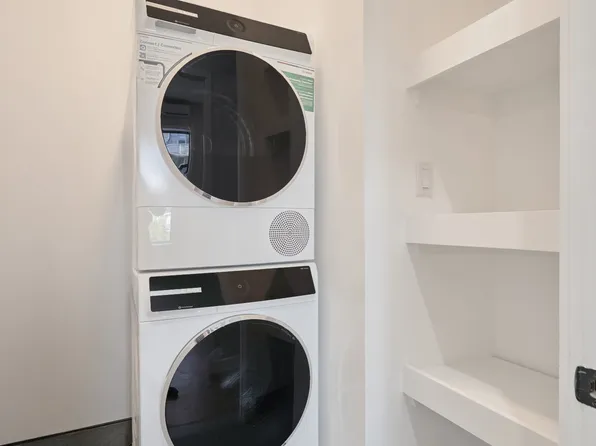 2 Powers Street image 11 of 11