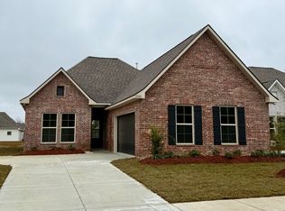 1150 Lakehaven Dr, Gonzales, LA 70737