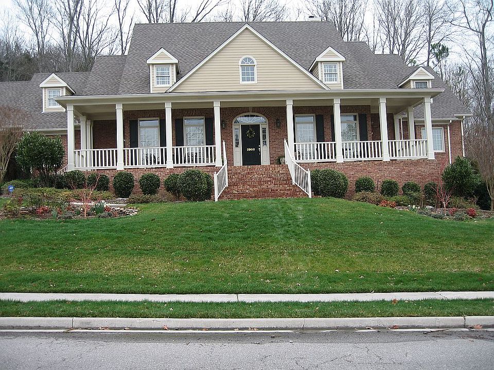 1st image of 2900 Hampton Cove Way SE