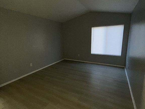 5th image of 1312 Lilac Ridge Dr