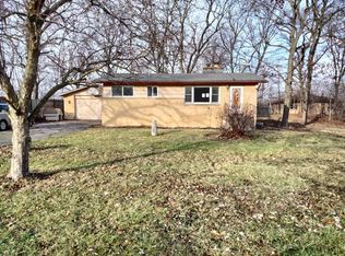 11568 W Oak Dr, Zion, IL 60099