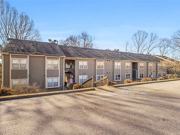 2nd image of 109 Captains Way